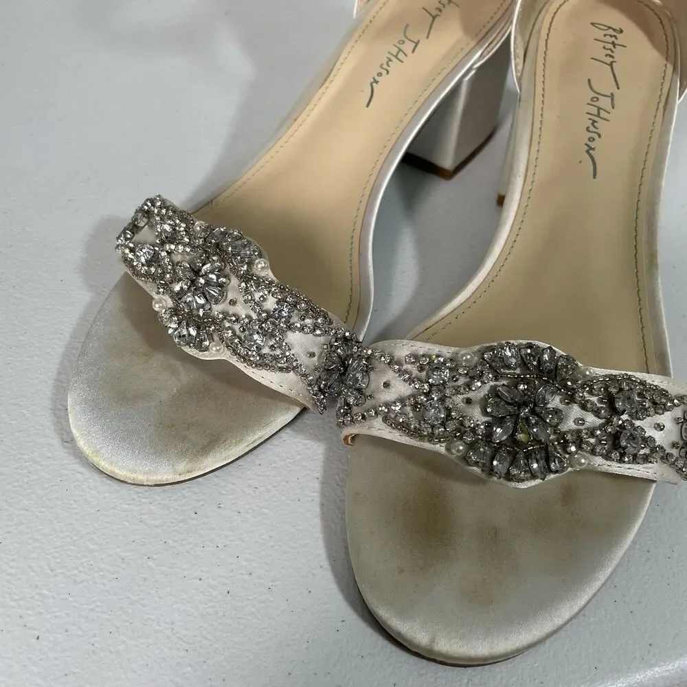 Betsey Johnson SB-Mel Block Heel Shoes Jeweled Satin Sandal Ivory Formal Size 9